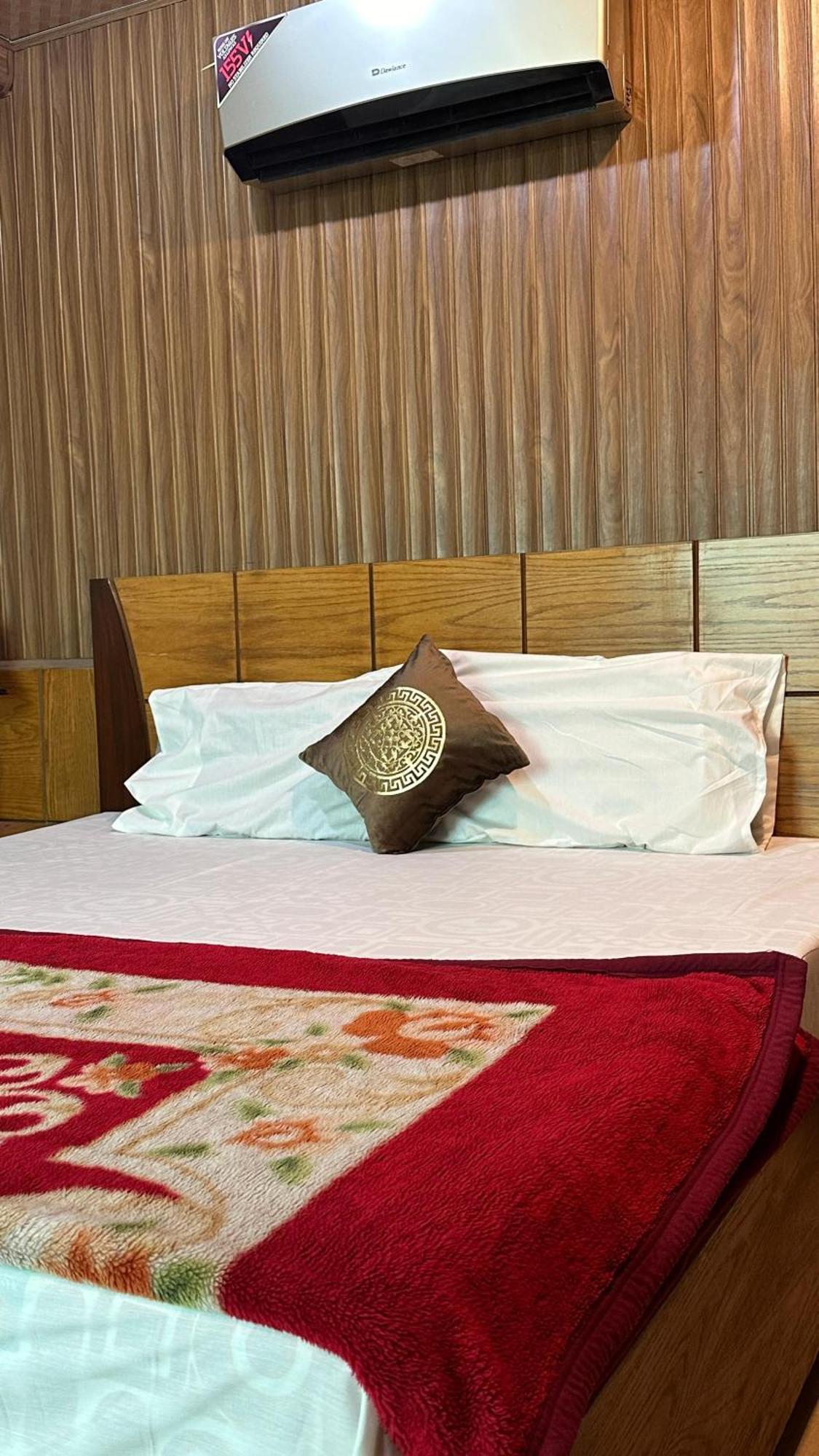 Baoo Jee Hotel Islamabad Rawalpindi Extérieur photo