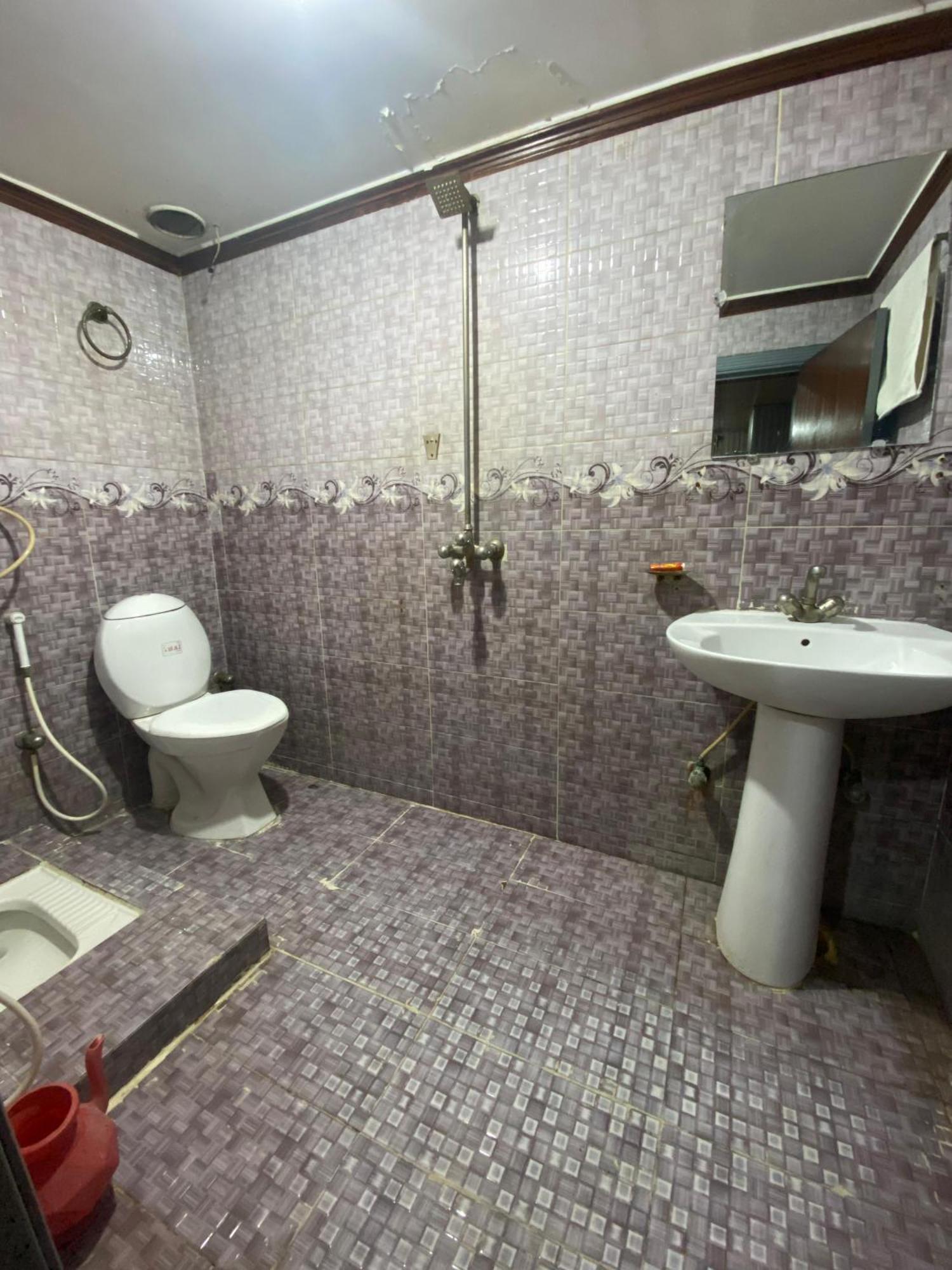 Baoo Jee Hotel Islamabad Rawalpindi Extérieur photo