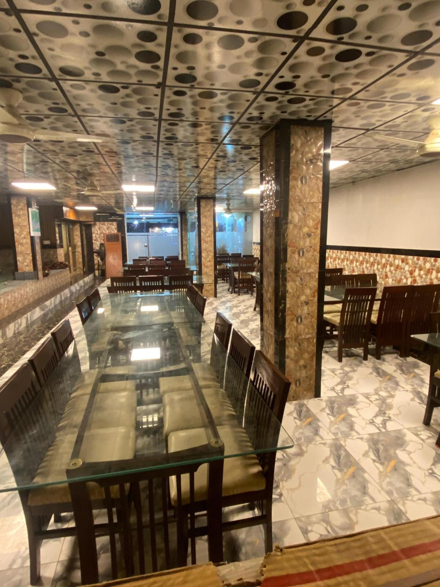 Baoo Jee Hotel Islamabad Rawalpindi Extérieur photo