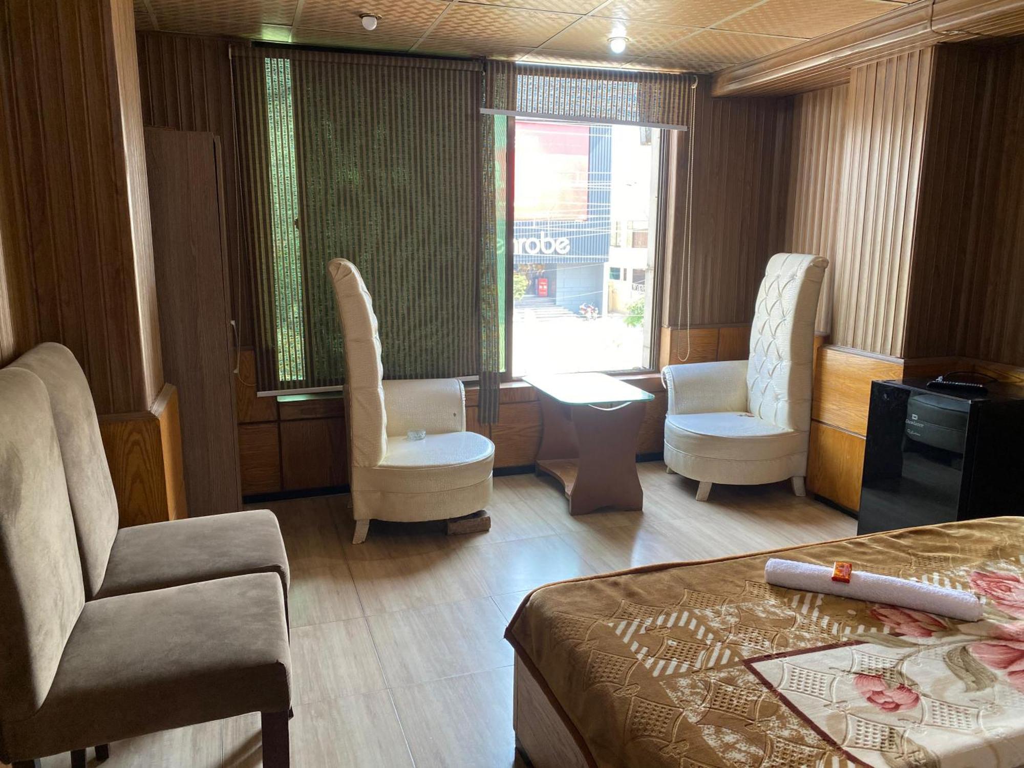 Baoo Jee Hotel Islamabad Rawalpindi Extérieur photo